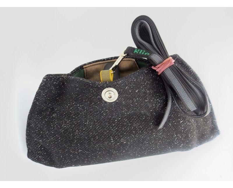 Perna profesionala de muscatura pentru dresaj canin