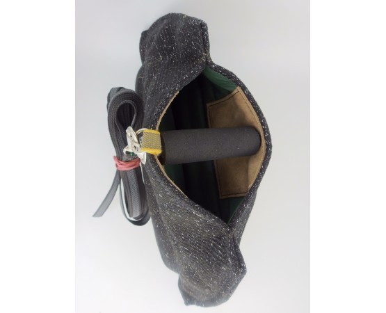 Perna profesionala de muscatura pentru dresaj canin