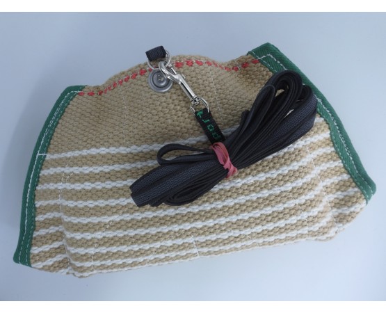 Perna de muscatura profesionala pentru dresaj canin