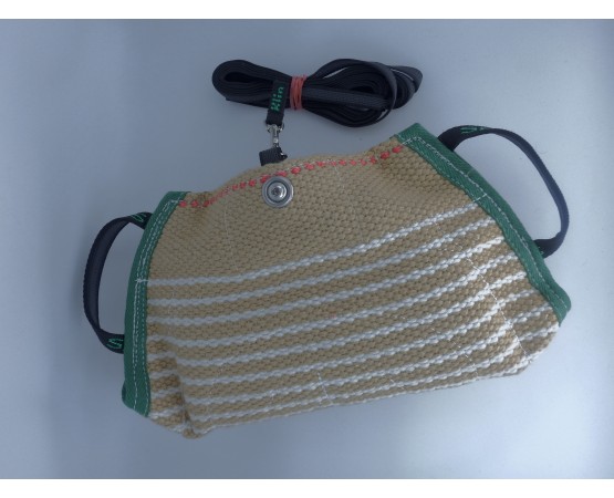 Perna de muscatura profesionala pentru dresaj canin