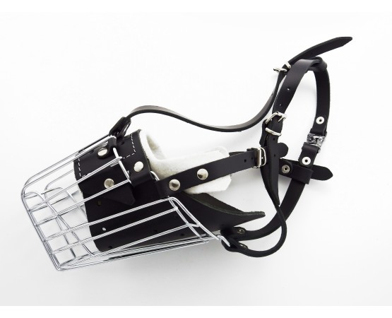 Botnita militara Ciobanesc German