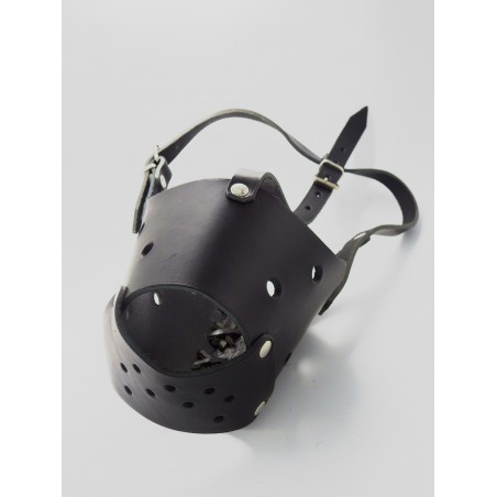 Botnita profesionala din piele naturala pentru BullTerrier