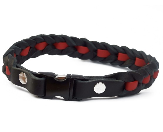 Zgarda impletita pentru caini , din piele in combinatie cu Biothane