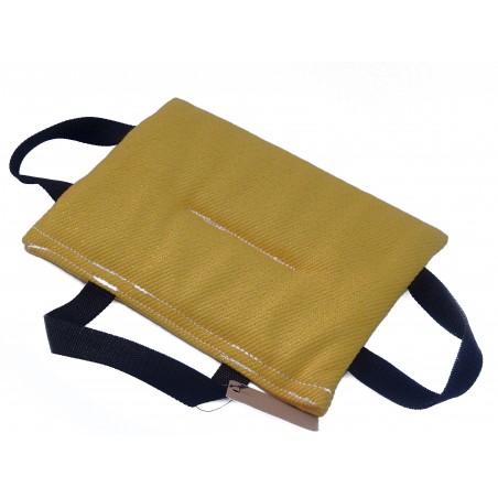 Perna de muscatura material francez YOGO Huspol pentru dresaj canin