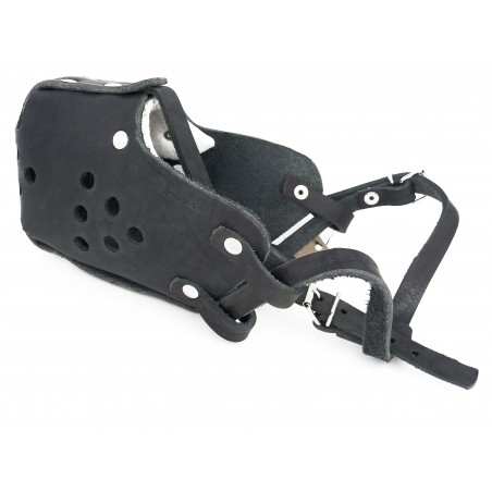 Botnita profesionala Huspol Femela Ciobanesc German / Malinois