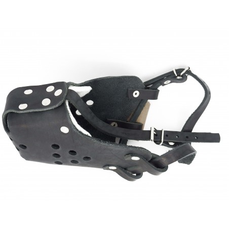 Botnita profesionala Huspol Femela Ciobanesc German / Malinois