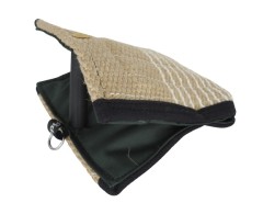 Perna de muscatura din iuta prevazuta cu maner interior pentru dresaj canin 32 x 24 cm
