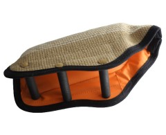 Maneca scurta din iuta prevazuta cu 3 manere interioare pentru dresaj canin .