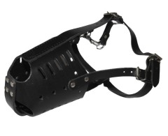 Botnita profesionala pentru Malinois confectionata din piele naturala .