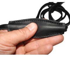 Lesa de lux pentru show din piele rotunda Royal nappa , prevazuta cu protectie pentru laringe