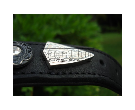 Zgarda de lux pentru caini din piele naturala si cristale Swarovski albe