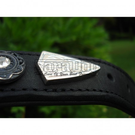 Zgarda de lux pentru caini din piele naturala si cristale Swarovski albe