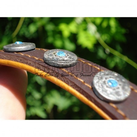 Zgardă de lux pentru caini din piele naturala si cristale swarovski 