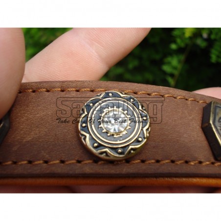 Zgardă de lux pentru caini , din piele naturala cu cristale swarovski