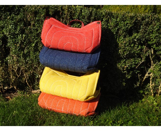 Perna de muscatura pentru dresaj canin , din material francez