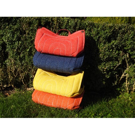 Perna de muscatura pentru dresaj canin , din material francez