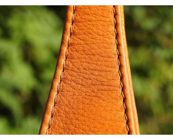 Zgardă de lux din piele nappa , pentru caini de tip Ogar ( Greyhound )