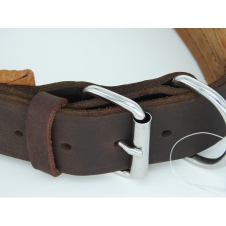 Zgarda lata pentru caini , din piele naturala fett si captusita cu piele moale 