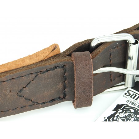 Zgarda lata pentru caini , din piele naturala fett si captusita cu piele moale 