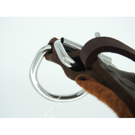 Zgarda lata pentru caini , din piele naturala fett si captusita cu piele moale 