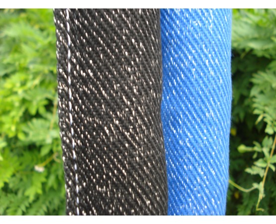 Saculet de muscatura ( tug ) pentru caini , din material francez