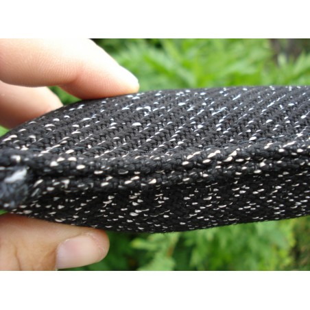 Saculet de muscatura ( tug ) pentru dresaj canin , din material francez