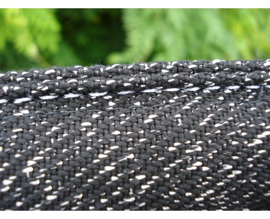 Saculet de muscatura ( tug ) pentru dresaj canin , din material francez