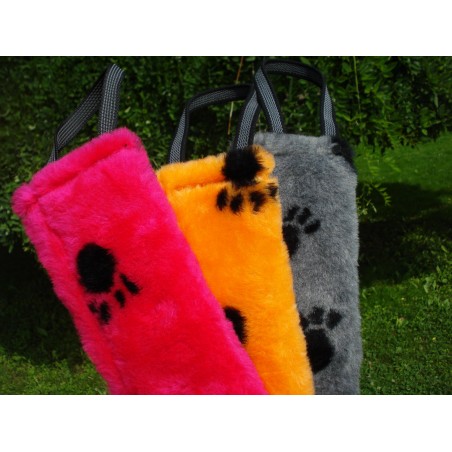 Tug din plus pentru caini , prevazut cu doua manere