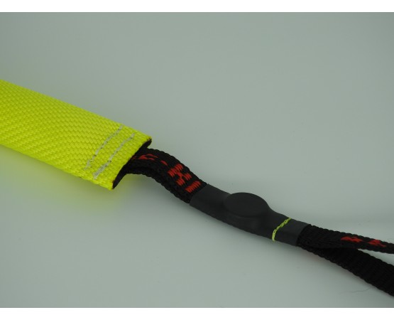 Saculet de muscatura ( tug ) cu magnet , pentru dresaj canin