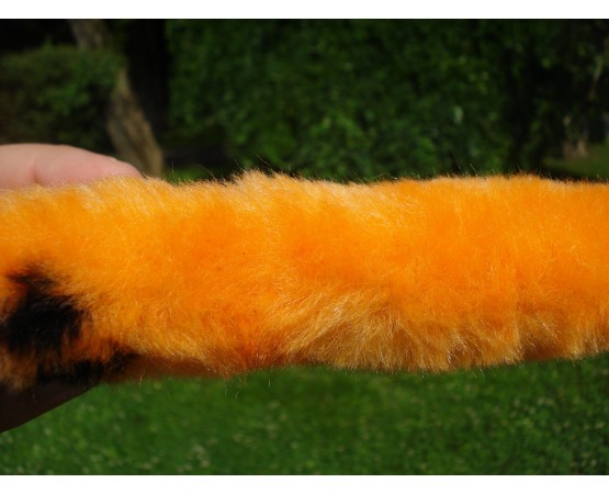 Tug din plus pentru caini , prevazut cu doua manere