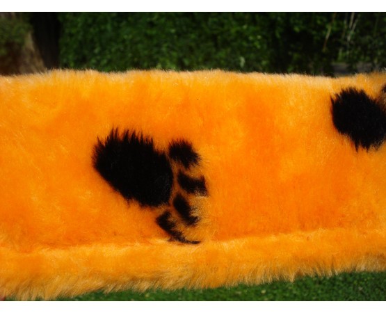 Tug din plus pentru caini , prevazut cu doua manere