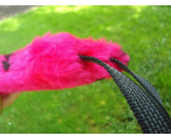 Tug din plus pentru caini , prevazut cu doua manere