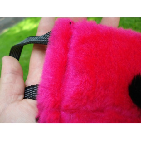 Tug din plus pentru caini , prevazut cu doua manere