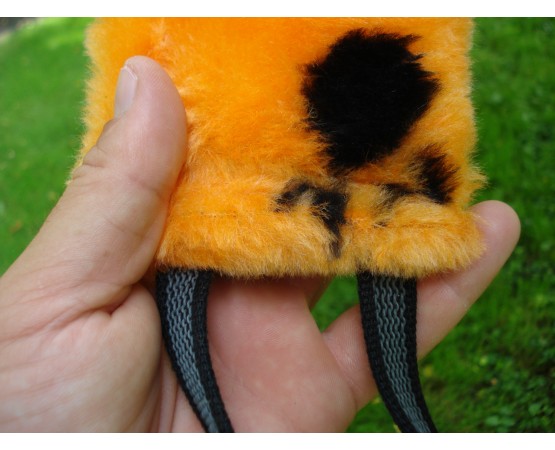 Tug din plus pentru caini , prevazut cu doua manere