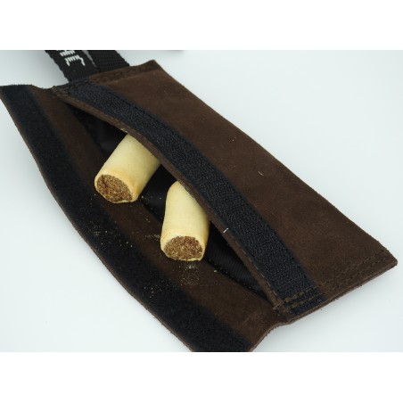 Saculet din piele cu maner