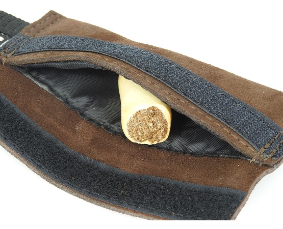 Saculet din piele cu maner