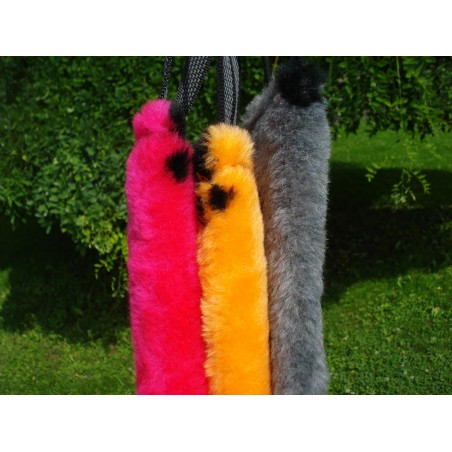 Tug din plus pentru caini , prevazut cu doua manere