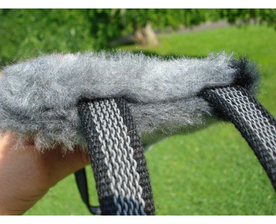 Tug din plus pentru caini , prevazut cu doua manere