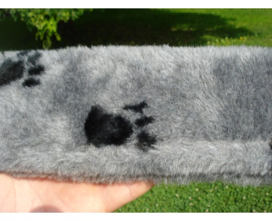 Tug din plus pentru caini , prevazut cu doua manere