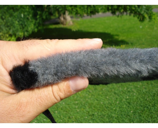 Tug din plus pentru caini , prevazut cu doua manere