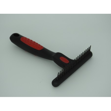 Perie tip tesala pentru caini