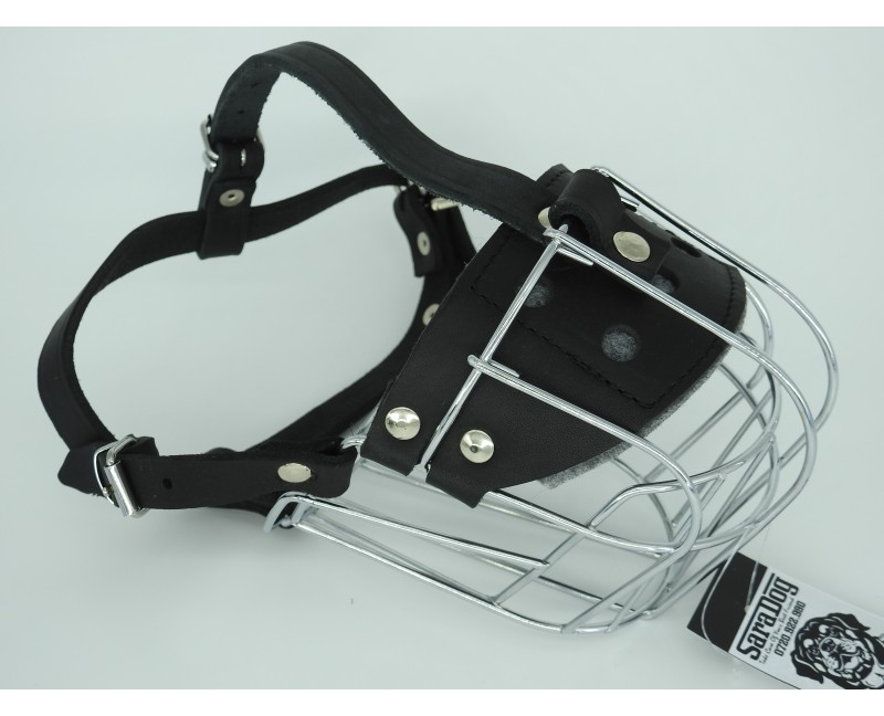 Botnita metalica  pentru Rottweiler ( femela ) 