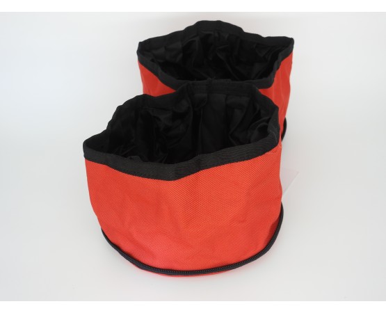 Recipient hrana si apa caine