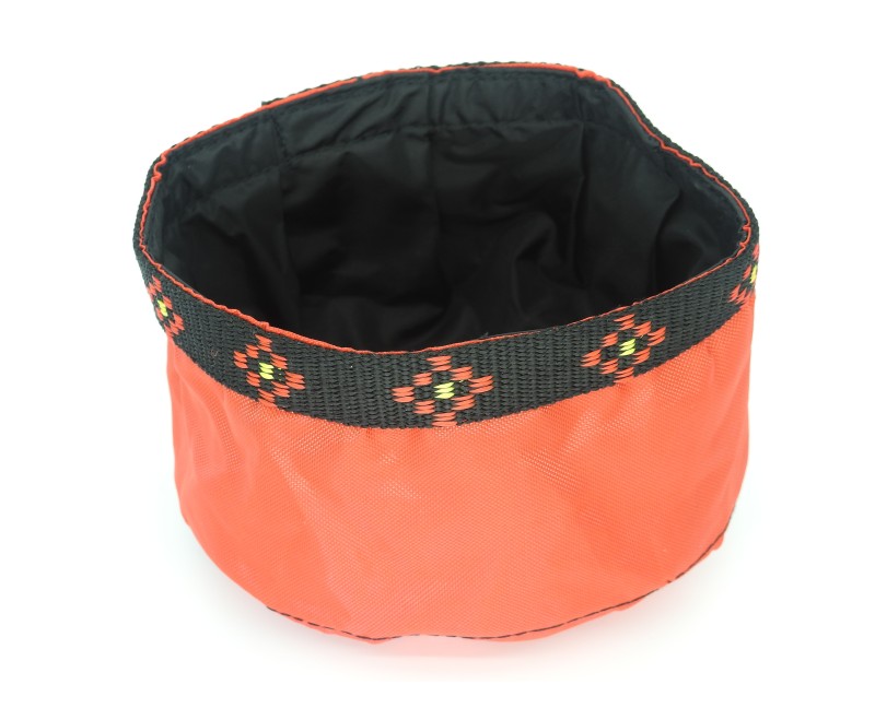 Recipient pliabil apa sau hrana caine