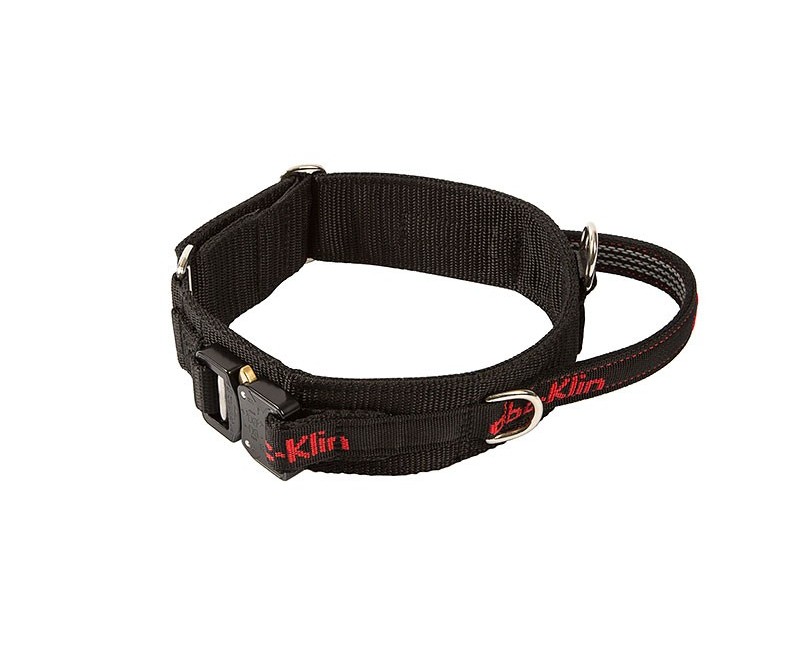 Zgarda lata cu maner prevazuta cu sistem de prindere Cobra