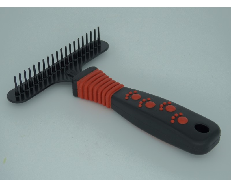 Perie  pentru caini cu par lung