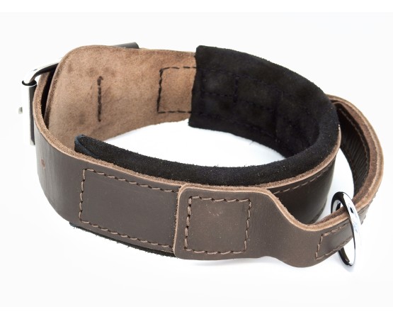 Zgarda lata piele prevazuta cu maner