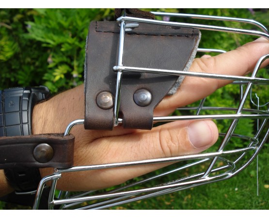 Botniţă mascul ciobănesc german