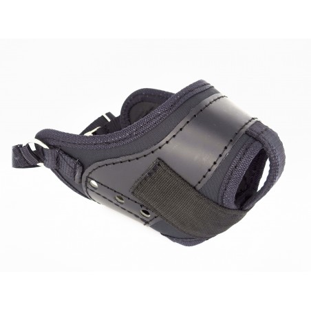 Botnita profesionala pentru Rottweiler