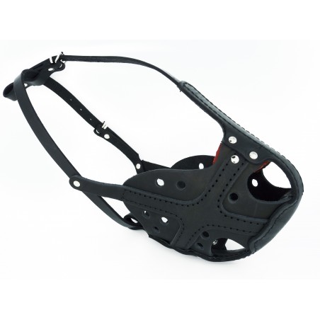 Botnita profesionala pentru Rottweiler confectionata din piele naturala